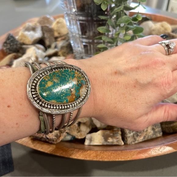 NWT Kingman Mine Turquoise Bracelet - Picture 1 of 8